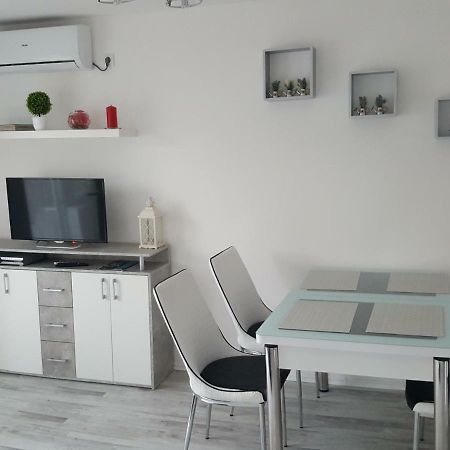 Apartment No1 Korenica Εξωτερικό φωτογραφία