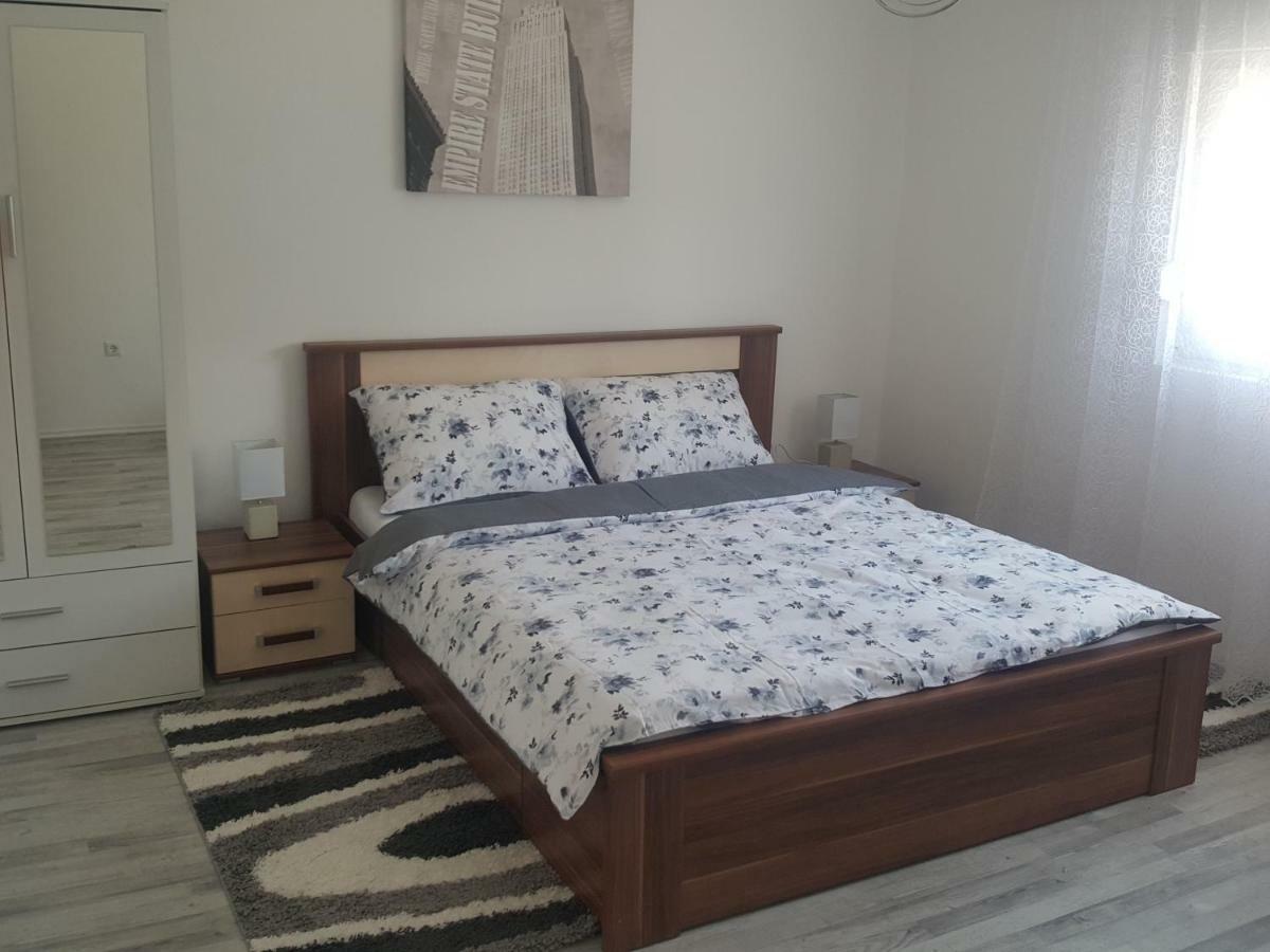 Apartment No1 Korenica Εξωτερικό φωτογραφία