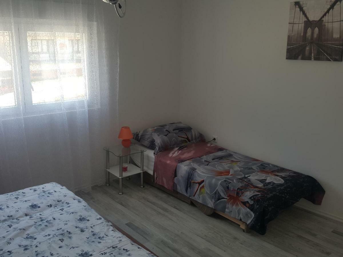 Apartment No1 Korenica Εξωτερικό φωτογραφία